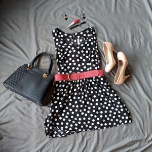 Dress with POCKETS